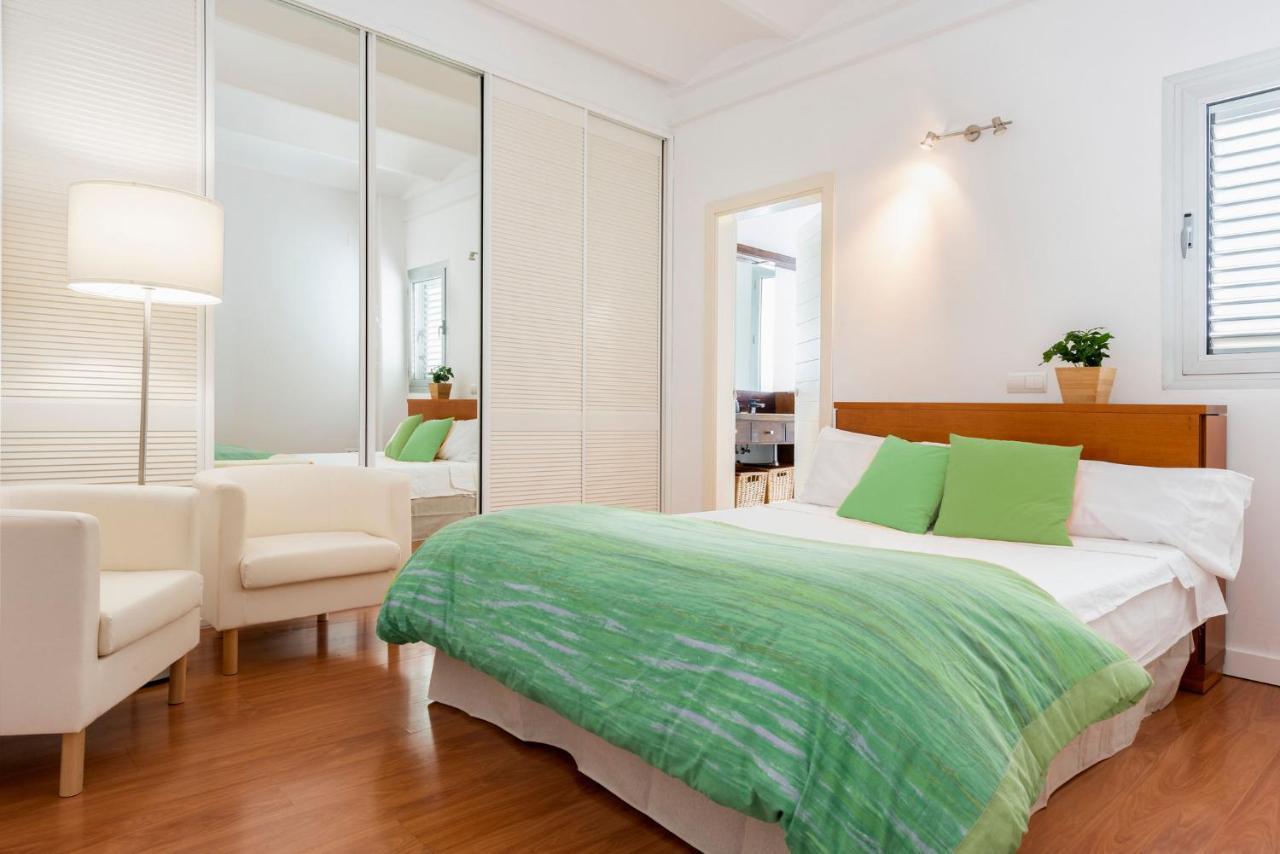 Alohamundi Triana Villa เซบีญา ภายนอก รูปภาพ